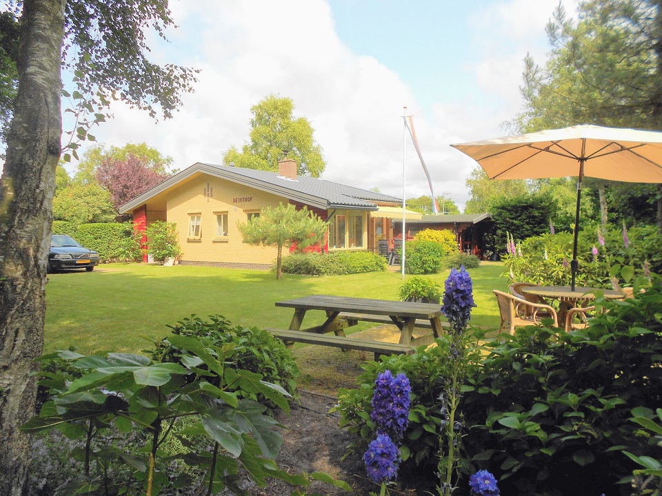 Buitenaanzicht de Uithof Buitenaanzicht de Uithof